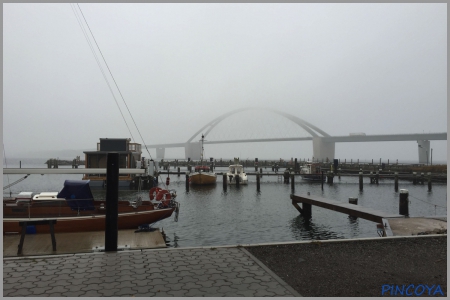 „Die Martins Werft kurz vor der Brücke.“