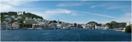 „Das Auslaufpanorama von Farsund.“