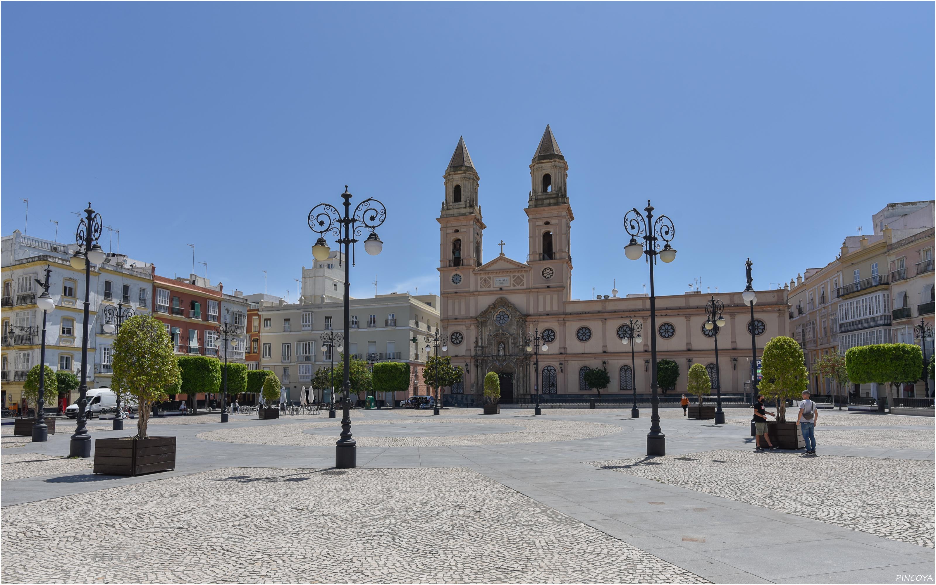 „Die Plaza de San Antonío. Stunden haben wir den »Platz mit der Säule« gesucht 😬 und dann hatte er gar keine 🙄“