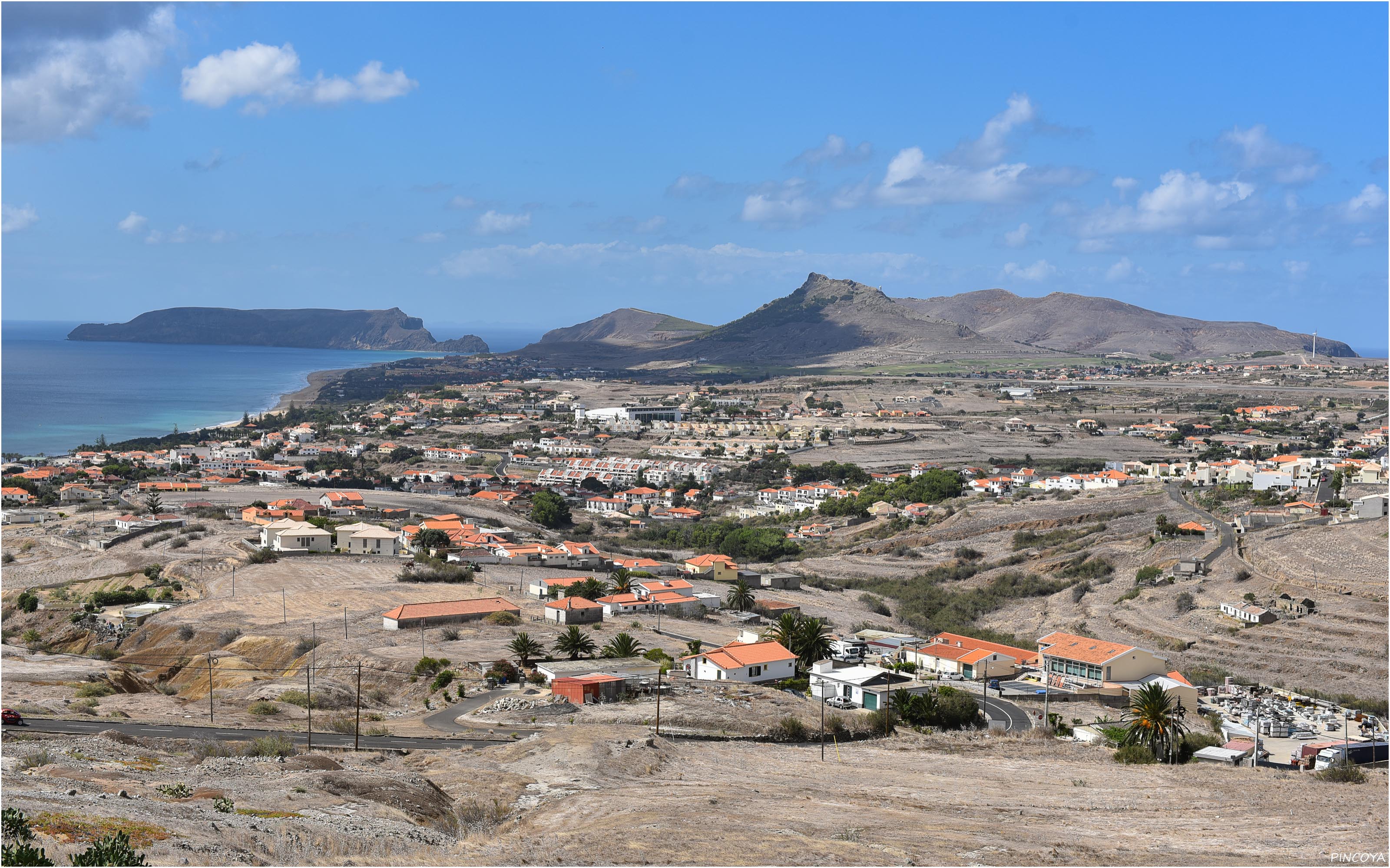 „Die Aussicht auf Porto Santo mit Vila Baleira“