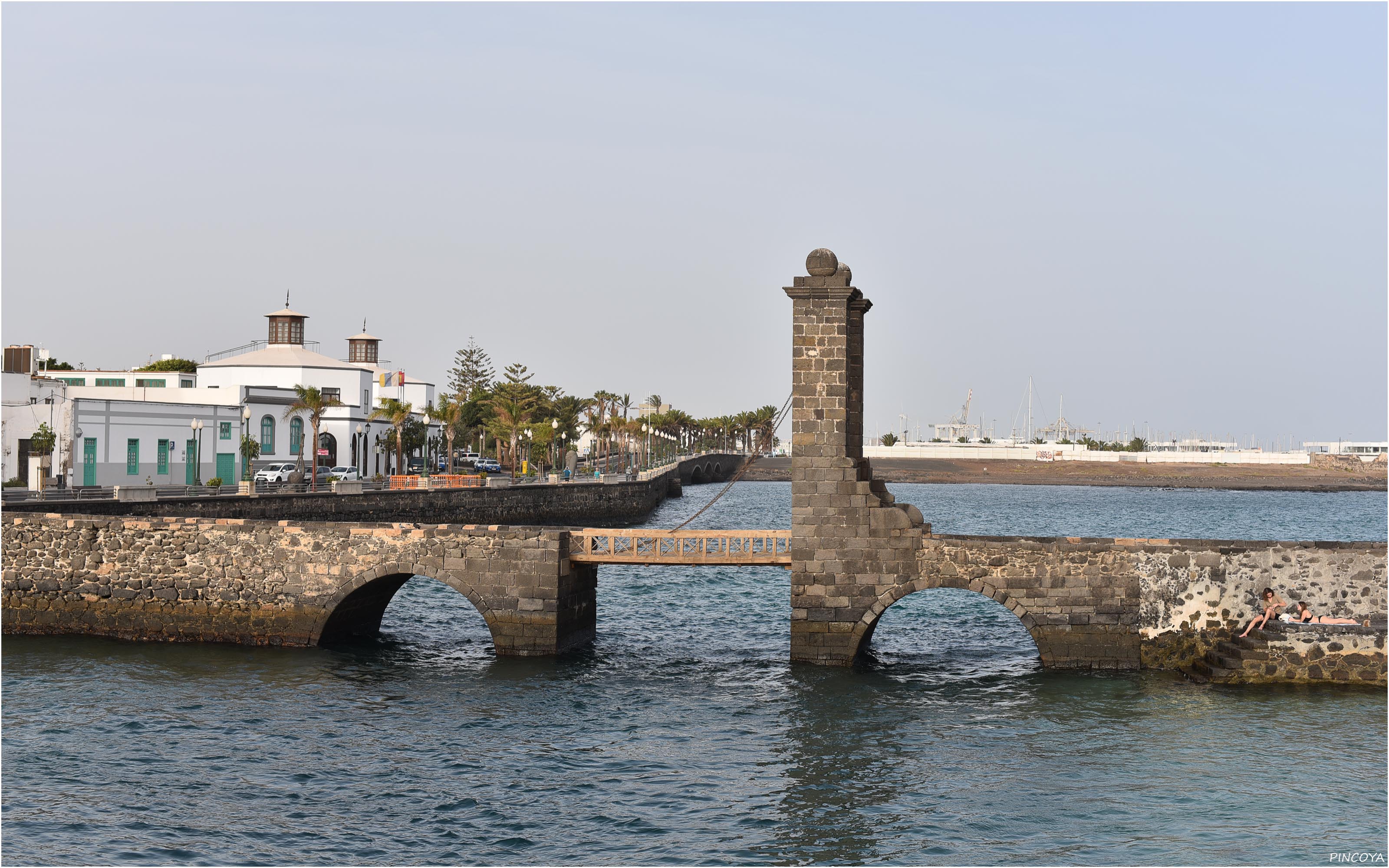 „Zugbrücke zum Castillo de San Gabriel“