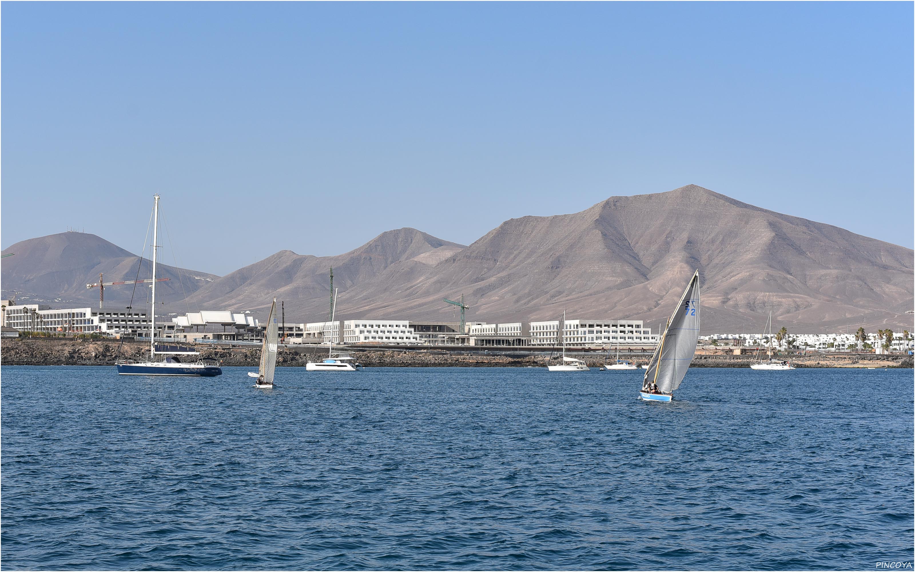 „Vor der Marina Rubicon vor Playa Blanca“