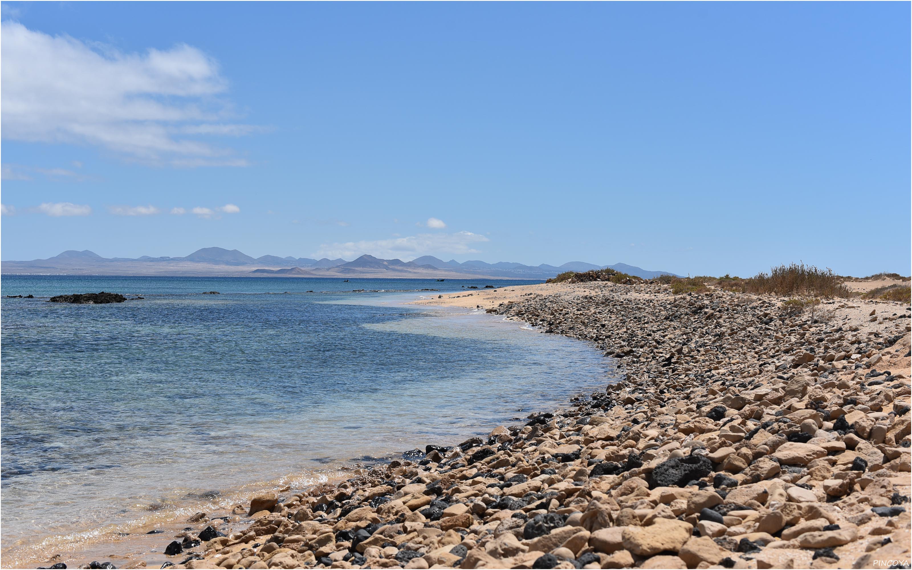 „Im Hintergrund Lanzarote“