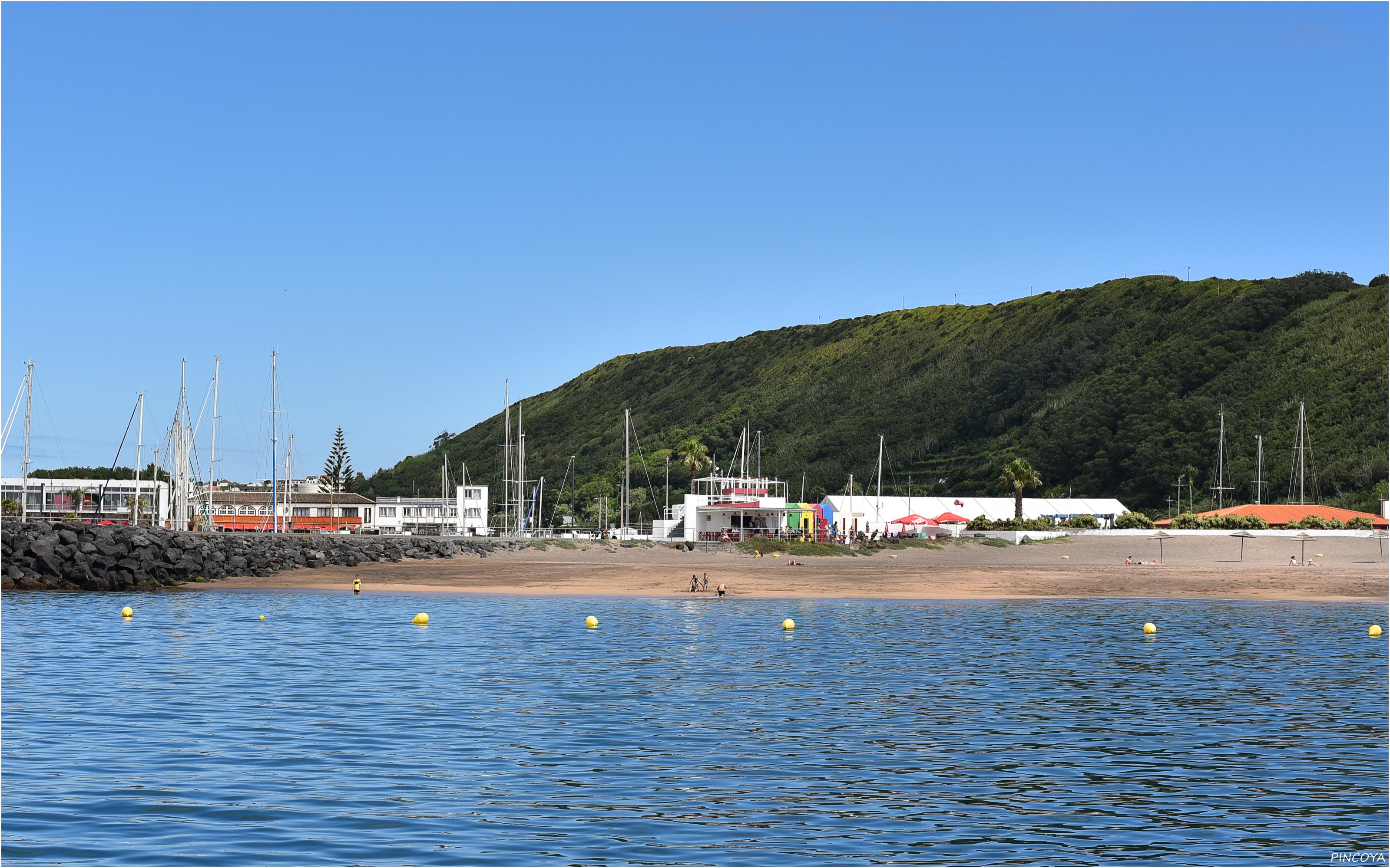 „Wir liegen direkt vor dem Badestrand.“