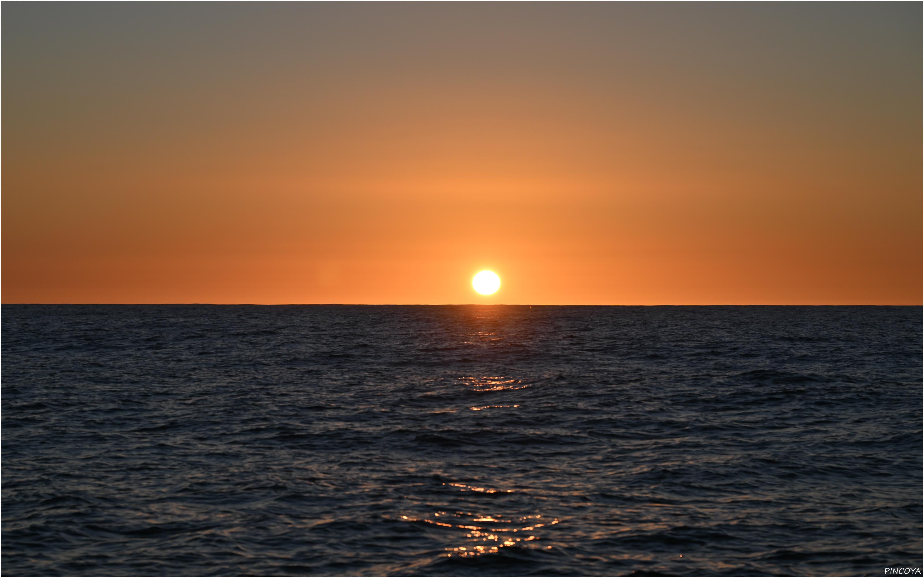 „Vor Nazaré verschwindet die Sonne ...“