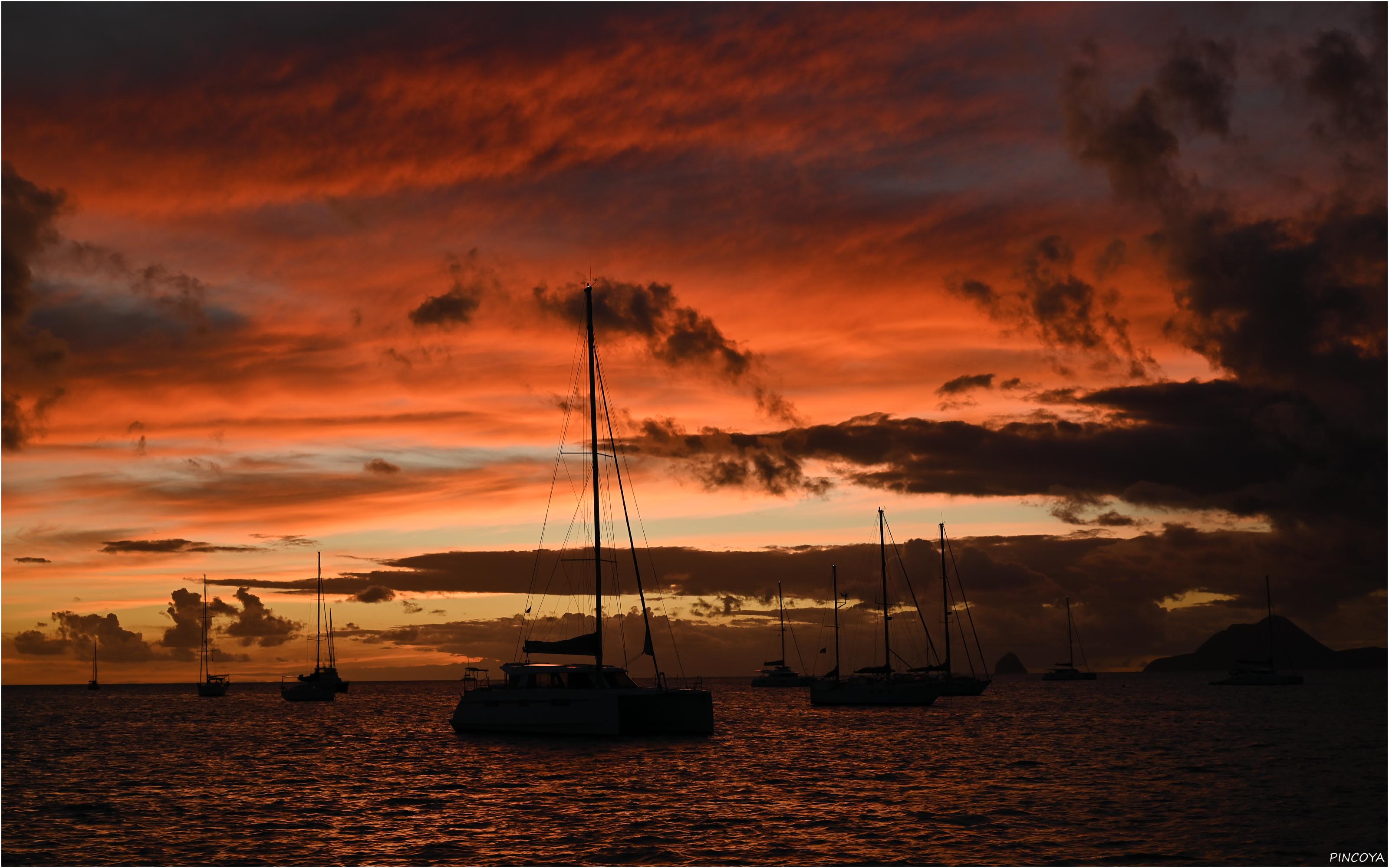 „Glutrote Abendstimmung vor Saint Anne“