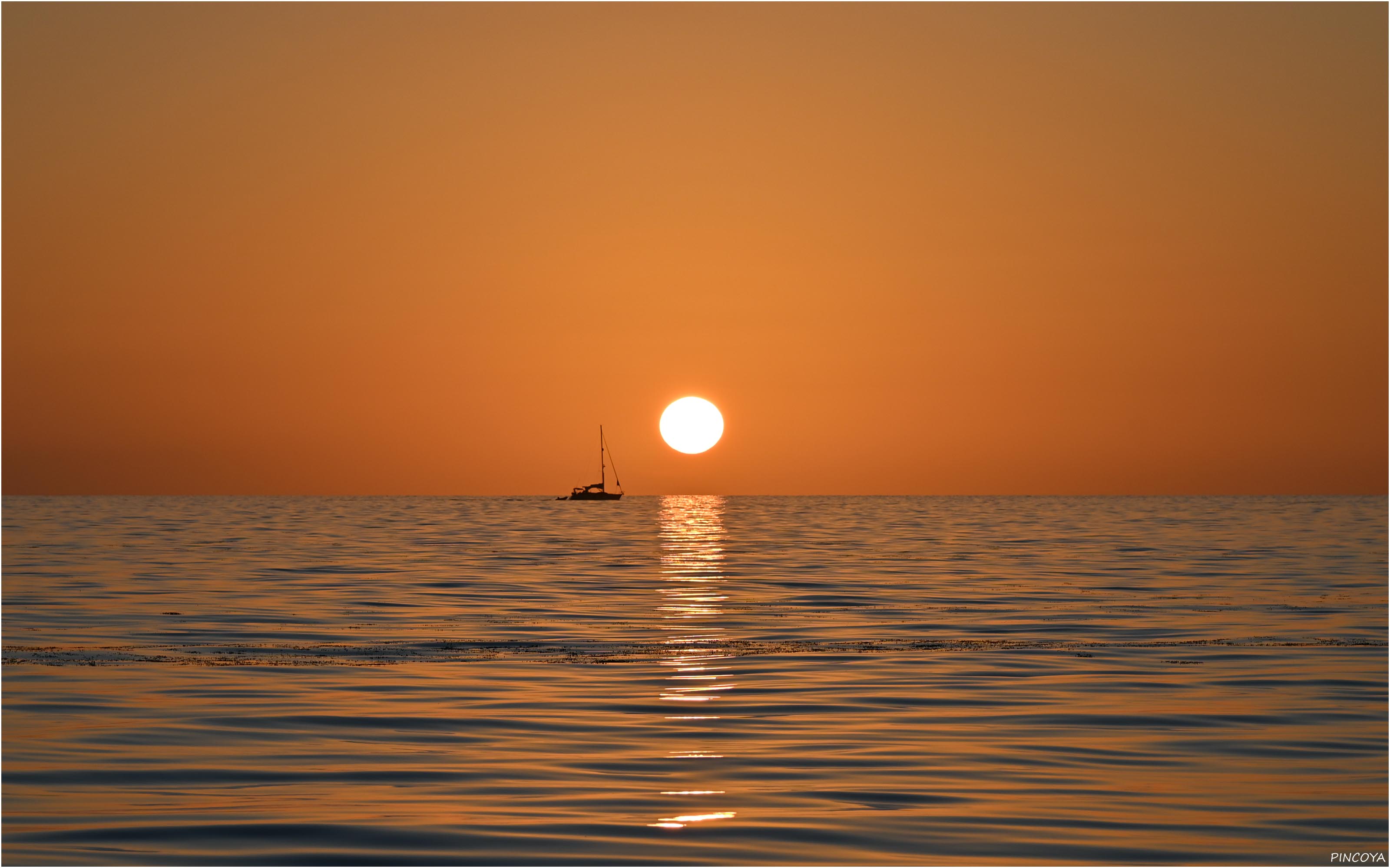 „von unserer Anfahrt auf Mero-Beach haben wir kein Photo, aber dafür haben wir mal einen Sonnenuntergang erwischt. 👍“