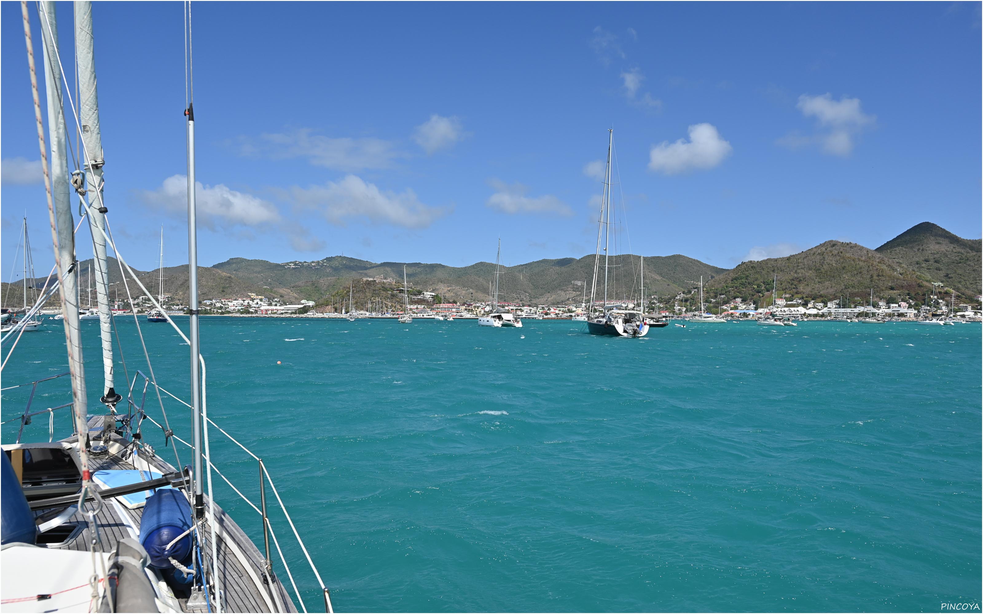 „Wir vor Anker in der Marigot Bay“