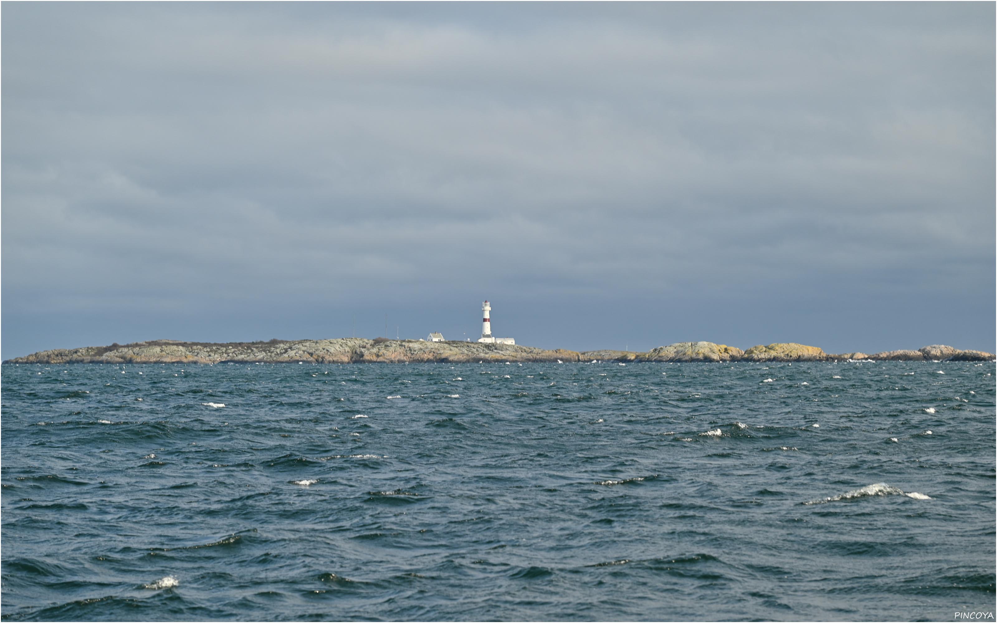 „Der Leuchtturm, der in der Kälte steht und vor Grimstad immer den vielen Wind meldet.“