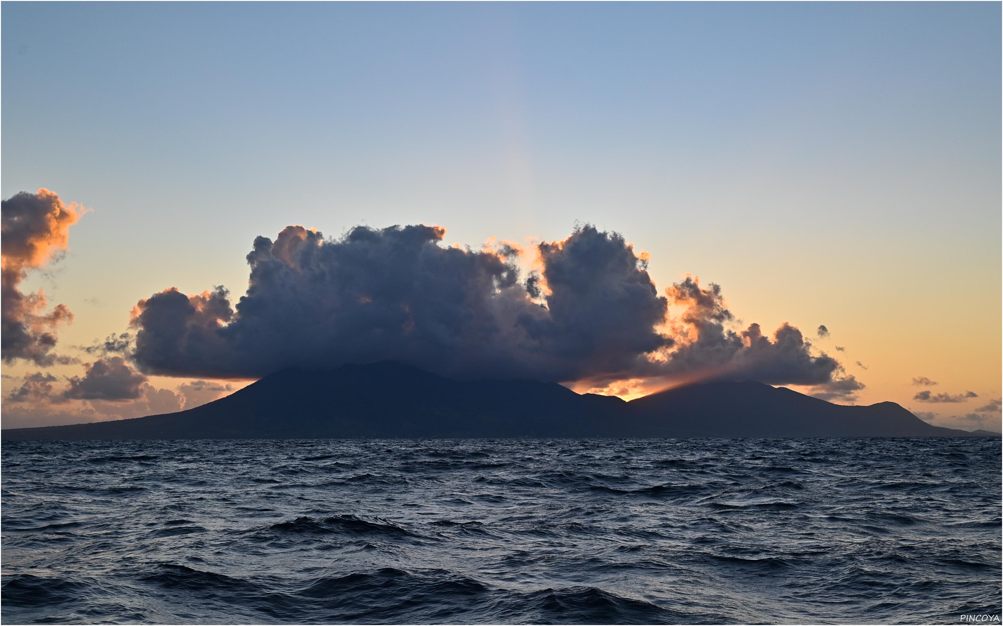„Sonnenaufgang über Saint Kitts“