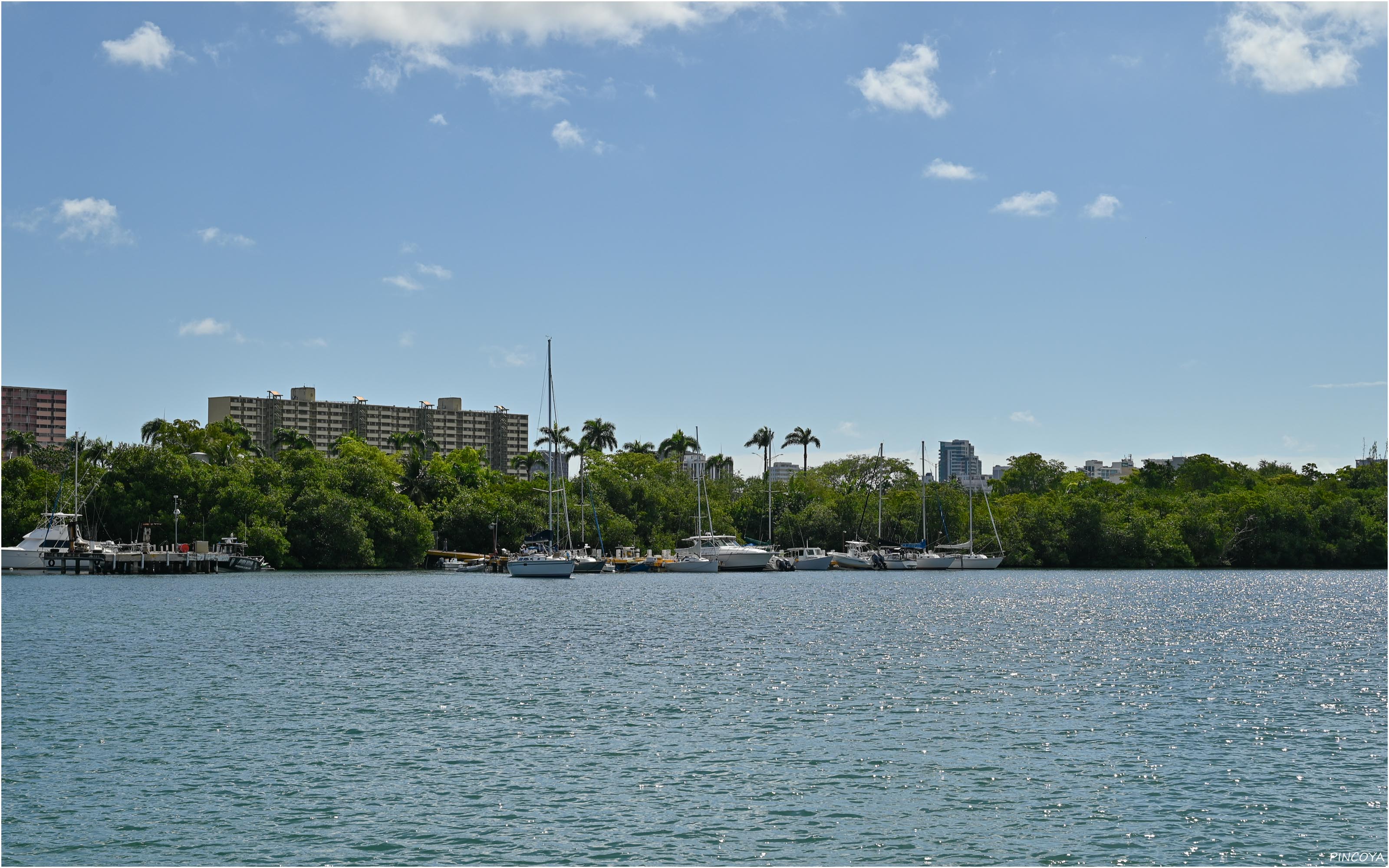 „Der kleine Yachtclub am Ende der San Juan Bay“